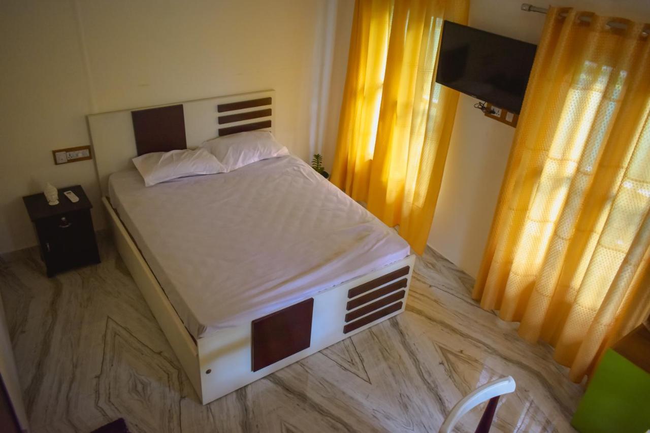 Vrindavan Homestay Mundrothuruth ภายนอก รูปภาพ